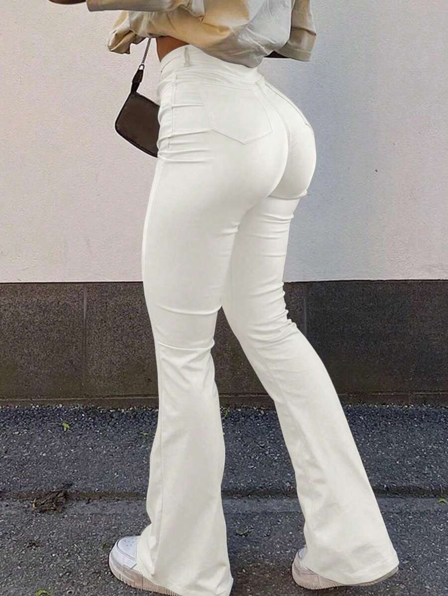 Apperloth A 高腰弹力斜插口袋白色PU皮喇叭裤，商务休闲裤，朋克音乐节 - 白色 - 查看 1