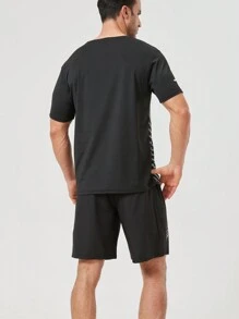 2 Pieces Men Sports Breathable Casual Short Sleeve T-Shirt And Shorts Set, Summer 2025 New Arrival'