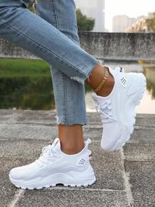 Damen Mode Buchstabe Symbol atmungsaktive Mesh leichte Laufschuhe, runde Zehenkappe, erhöhte weiche Sohle, rutschfest, bequeme Low-Top lässige Sportschuhe