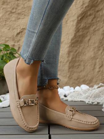 Fall/Winter New Plus Size Lightweight Soft Sole Flat Shoes, Versatile For Spring, Summer, All Seasons. Slip-On Design With Metal Buckle, Round Toe, Suitable For Vacation, Daily Commute, Walking. Breathable Fabric, Handmade Lace Trim, Khaki Leather Upper, Casual Loafers For Women,Sneakers For Women