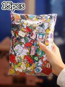 5/15/30/50/70/100 pièces Ensemble de broches/épingles assorties (pas de styles en double), insignes en alliage métallique, designs multi-styles : animaux, fruits, légumes, lettres, anime, motifs abstraits, convient pour la décoration, la collection et les petits cadeaux, accessoires scolaires et de bureau, chemises, vestes, bijoux, Noël, Halloween