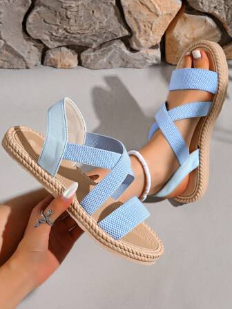 Nouvelle édition 2025 Espadrilles de plage décontractées pour femmes avec brides à la cheville, plateforme épaisse et semelle plate. Sandales mode pour pieds larges