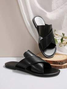 欧美风格女士白色平底凉鞋，简约沙滩凉鞋，休闲户外拖鞋，带 PU 皮革交叉带 - 黑色 - 查看 4