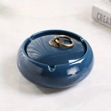 1pc Nordic Glazed Ceramic Ashtray, Simple & Fashionable Covered Windproof Home Ashtray, Suitable For Valentine's Day