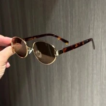 de moda estilo vintage con montura ovalada tipo ojo de gato en color marrón retro. Diseño elegante y de alta gama para mujer con efecto bloques de color en estilo bohemio, perfecto para el verano, la playa, las vacaciones, al aire libre y los viajes. Montura ovalada vintage en estampado de leopardo y carey para combinar con tus atuendos para salir o volver al colegio.