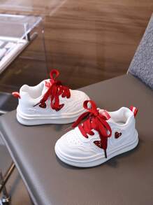 1 Pair PU Material Solid Color Sandals, Quick-Drying & Breathable, Fashion Versatile, Handmade, Convenient Strap, Suitable For Boys, Girls, Kids, For Beach, Water Activities, Indoor/Outdoor, Spring/Summer - Red - View 1