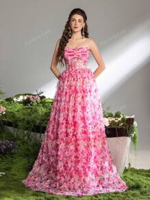 Faeriesty Robe de soirée élégante sans bretelles avec fleurs, fermée par un lien ajustable dans le dos et une coupe évasée. Une tenue de soirée intemporelle pour les galas, réceptions de mariage, dîners de gala, tapis rouge et grandes célébrations