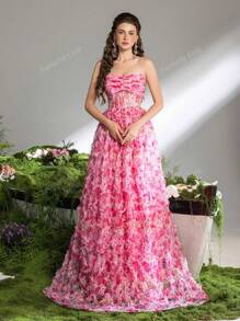 Faeriesty Robe de soirée élégante sans bretelles avec fleurs, fermée par un lien ajustable dans le dos et une coupe évasée. Une tenue de soirée intemporelle pour les galas, réceptions de mariage, dîners de gala, tapis rouge et grandes célébrations