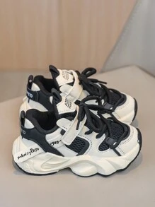 儿童运动鞋，春秋新款透气网眼男童休闲鞋，女童跑步鞋，时尚厚底运动鞋