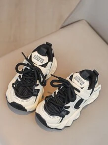 儿童运动鞋，春秋新款透气网眼男童休闲鞋，女童跑步鞋，时尚厚底运动鞋