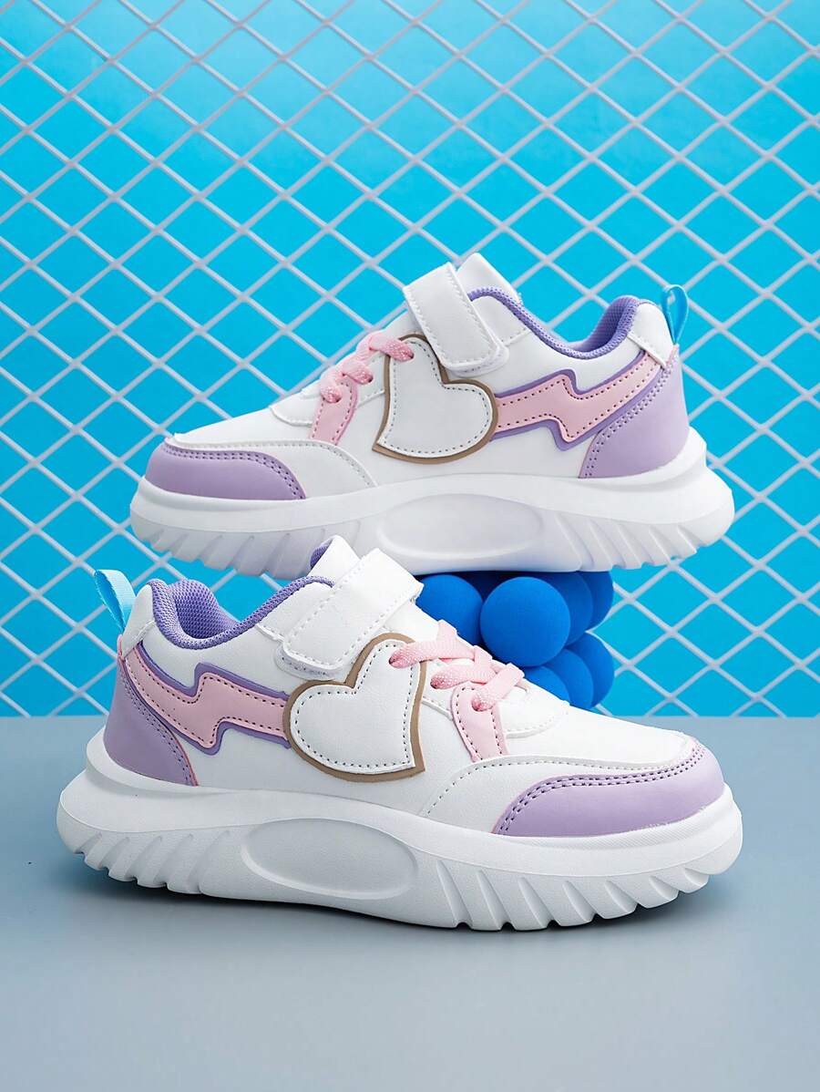 1 Pair Teenage Girls Casual Sports Low-Top Skateboard Shoes With Heart Decor, Cute & Fashion, Thick Soft Non-Slip Sole, Adjustable Hook And Loop Closure, Suitable For Daily Wear, PE Class, Travel & Multi-Occasions Colorful Sneakers