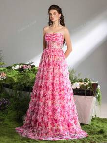 Faeriesty Robe de soirée élégante sans bretelles avec fleurs, fermée par un lien ajustable dans le dos et une coupe évasée. Une tenue de soirée intemporelle pour les galas, réceptions de mariage, dîners de gala, tapis rouge et grandes célébrations