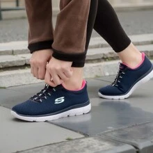 Skechers Zapatos de mujer, zapatos casuales, fáciles de poner y quitar, zapatos de mamá de una sola pieza, zapatos de malla de suela suave, zapatos casuales livianos, zapatillas de deporte 12980-LTPK - azul marino/melocotón - Ver 5