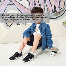 Nike 儿童休闲鞋 Revolution 低帮运动鞋 FB7691-003 - 黑/白 - 查看 2