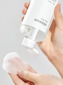 mixsoon Bean Essence Exfoliating Hydrating Korean Skin Care Glass Skin Hyaluronic Acid Serum+Sebum Care - Korean Skincare For Glass Skin - Non-Stick (1.69 Fl.Oz / 50ml)+Bean Toner 10.14 Fl Oz / 300 Ml - Bean Essential Bundle - View 4