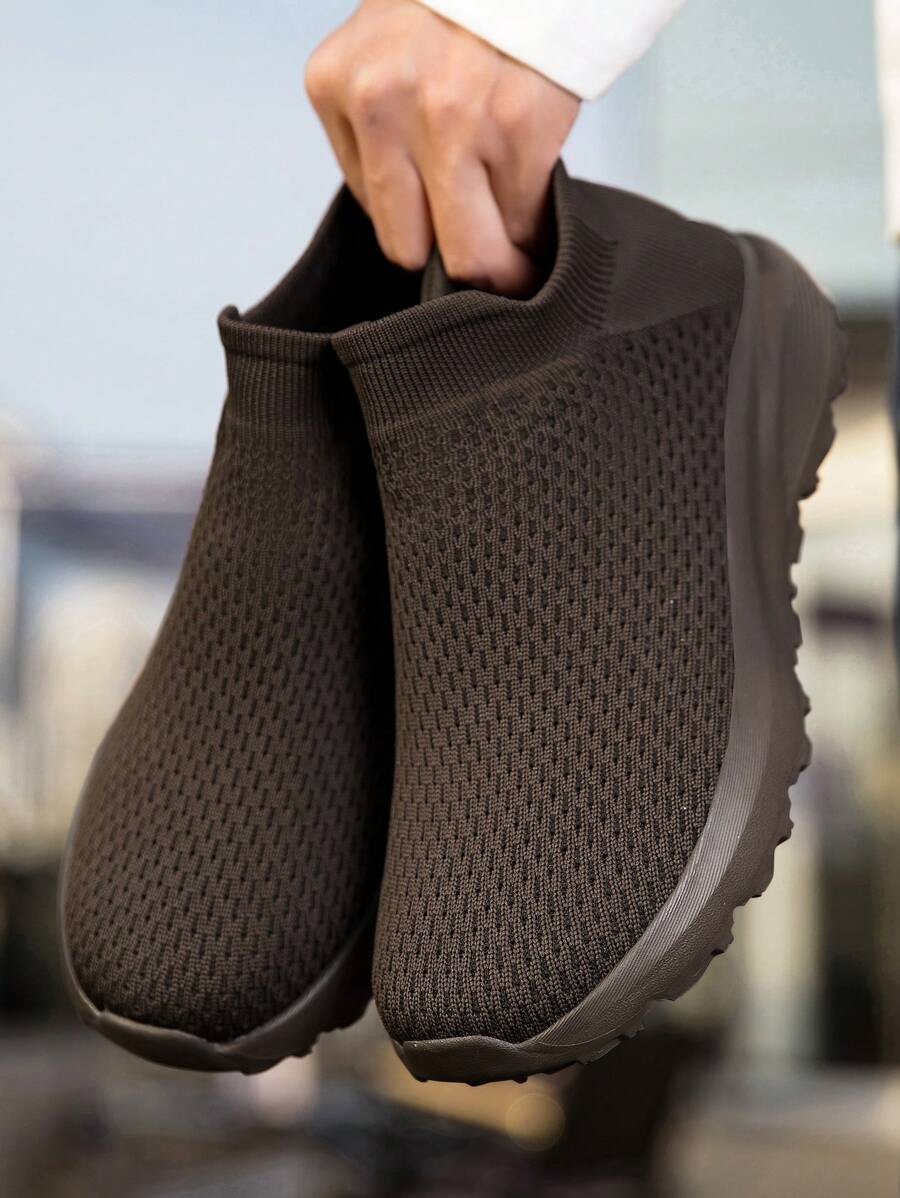 全新宽头宽脚男士休闲运动鞋，软底袜子鞋防滑运动鞋 - 咖啡棕 - 查看 1