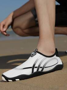1 par de zapatos de agua para hombres para actividades al aire libre, zapatos de agua para la playa con Top de malla transpirable, secado rápido para natación, esnórquel, playa, deportes acuáticos, suela de goma antideslizante, adecuado para fiestas en la playa
