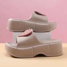 2025 New Heart Shaped Slippers For Women, Fashion Thick Sole Elevated Indoor Outdoor Sandals