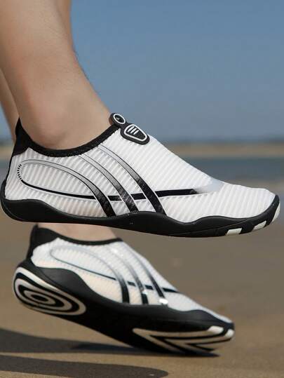 1 par de zapatos de agua para hombres para actividades al aire libre, zapatos de agua para la playa con Top de malla transpirable, secado rápido para natación, esnórquel, playa, deportes acuáticos, suela de goma antideslizante, adecuado para fiestas en la playa