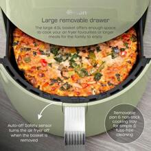 Swan SD10513GRN Retro Digital Air Fryer With Swan Cyclone Technology 8 Pre-Set Cooking Options Adjustable Temperature 4.5L 1500W Green - Green-4.5L - View 4