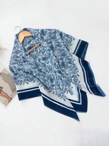 1条110*110厘米激光切割包边白色精致花卉印花大方巾，新款波西米亚风亚麻柔软轻盈透气波浪边头巾披肩花卉组合印花巴厘岛雪纺方巾披肩