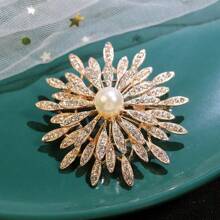 1 件时尚个性化水晶和珍珠装饰胸针