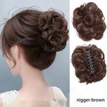 1 pièce Pince à cheveux synthétique frisée avec gros bouton, soyeuse et naturelle. Chignon invisible réaliste, convient pour les cheveux fins, chauves, port quotidien. Couleur unie, style bohème décontracté. Pince à cheveux en fibre pour toutes les saisons