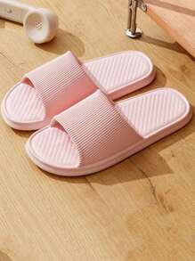 1 双男女通用室内拖鞋，柔软舒适速干 EVA 材质，防滑，适用于家居和浴室保暖，适合闺蜜节、宠物派对、嘉年华等场合。