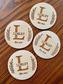 Personalized Customized Coasters Initials Customized Wood Chips Wooden Crafts Creative Wood Chips Ornaments Holiday Decorations To The Other Half/Friends/Parents Anniversary Wedding Party Party Gifts. Birthday Graduation