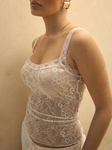 Women Y2K Camisoles Lace See-Through Casual Tank Tops Summer Sleeveless Tops Streetwear - 白色 - 查看 3