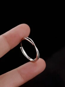 1pc Simple Line Criss-Cross Adjustable Ring, Elegant Minimalist Style, Suitable For Everyday Wear