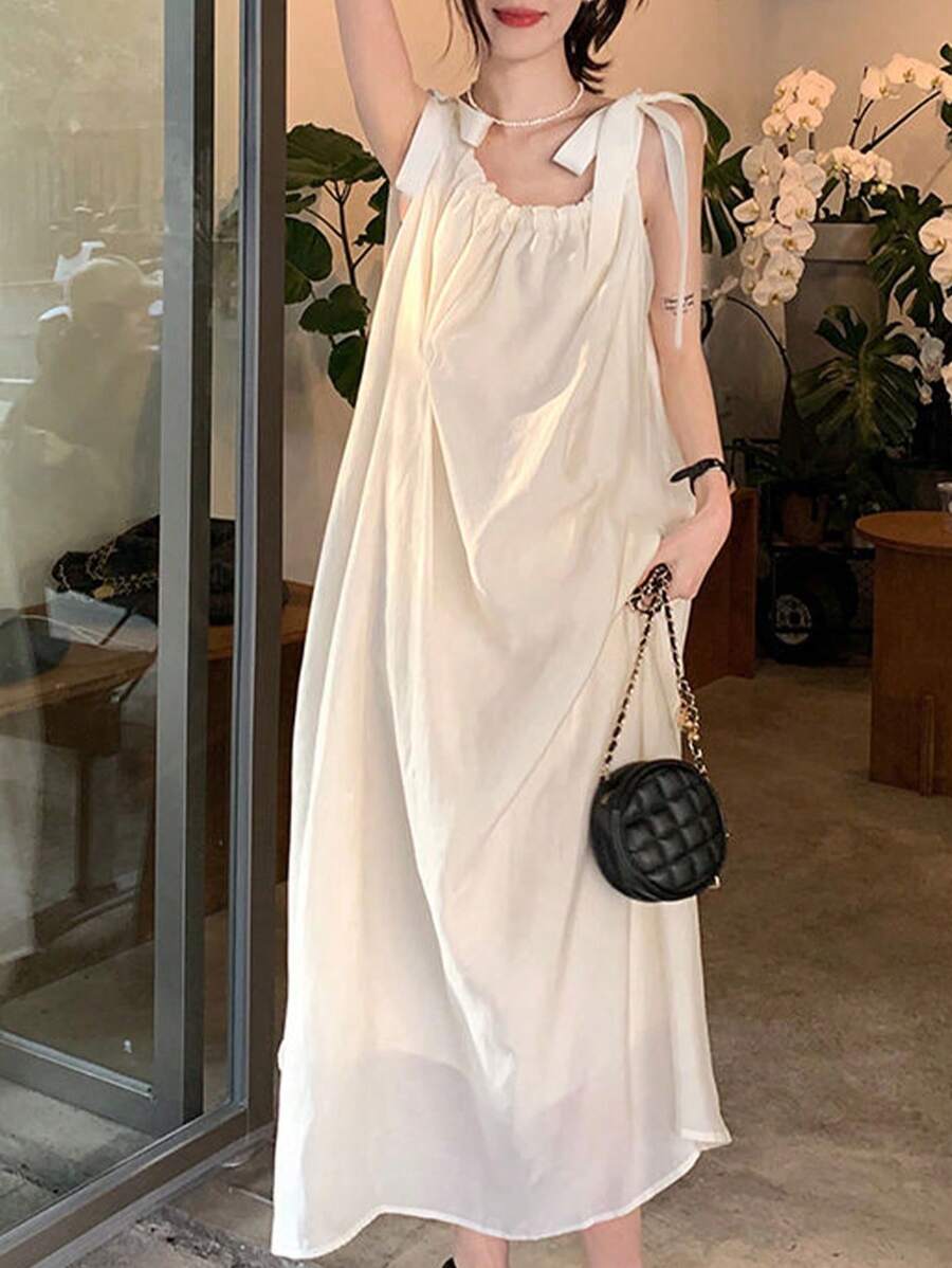 无袖系腰休闲夏季沙滩连衣裙，修身优雅 - 杏色 - 查看 1