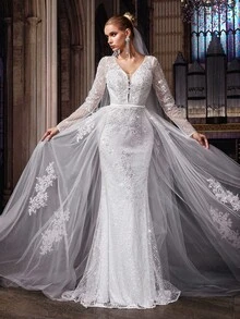 QOQ 浪漫白色蕾丝网布拼接长袖女式婚纱（带头纱）