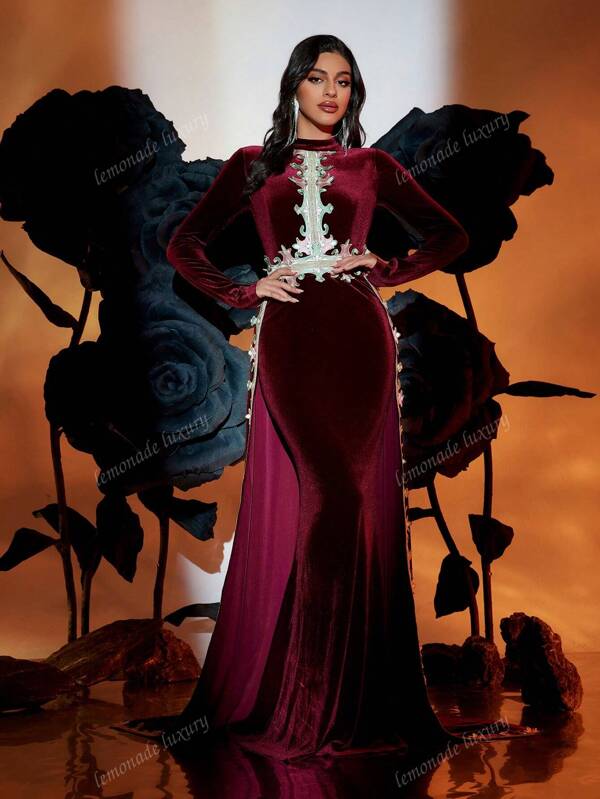 Wine Red Stand Collar Long Sleeve Velvet Dress With Sash