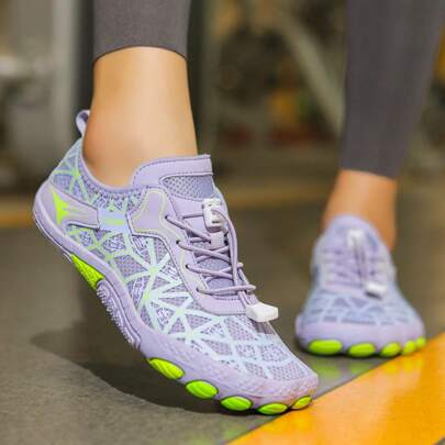 1 Paar Damen Streifenmuster Aqua Schuhe, rutschfeste Wasserschuhe für Outdoor Strand, Fluss, Pool, Schwimmen, Gym, Yoga, Gewichtheben, leichtes und barfußdesign