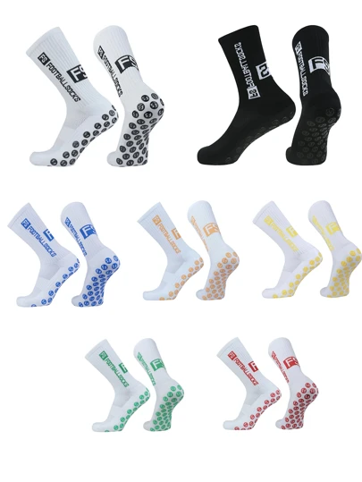 2 双新款男女彩色字母足球袜透气运动硅胶防滑足球袜，适合健身房，秋季