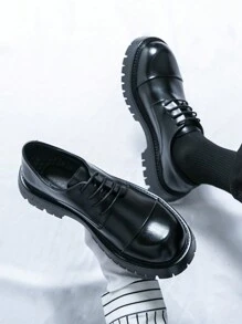 Spring 2025 Men's Lace-Up Business Casual Shoes, Pointed Toe British Style Oxford Dress Formal Shoes For Fashionable Stylists And Nightclub, Vintage , Versatile