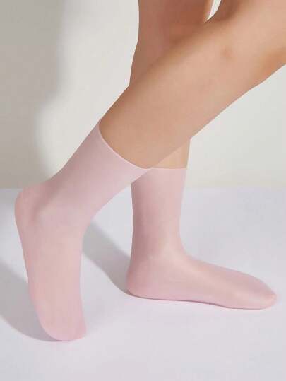 yuluan Silicone Moisturizing Soothing Mid-Calf Socks, 1 Pair High Elasticity Compression Socks, Reusable Aloe Vera Socks, Overnight Hydrating Spa Socks, Suitable For Women With Dry, Cracked Feet, High Elasticity Anti-Slip Moisturizing Gel Spa Socks, Suitable For Foot Repair, Dry, Cracked High Heels, Anti-Slip Gel Socks Suitable For Men And Women With Dry Skin, Rough Feet, Home Foot Care, Can Be Used With Your Favorite Lotions And Creams