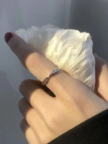 1pc Simple Line Criss-Cross Adjustable Ring, Elegant Minimalist Style, Suitable For Everyday Wear