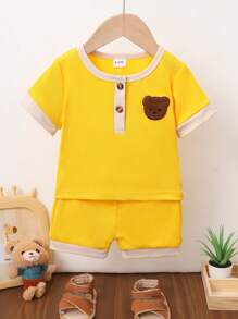2pcs Toddler Unisex Cartoon Bear Graphic Yellow Short Sleeve Top + Shorts Set, Holiday Casual Suitable For Outdoor Activities
