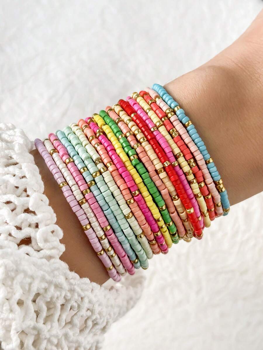 18 件彩色玻璃珠弹力手链，波西米亚风格手工串珠手链，女士（CCB 种子珠，颜色随机） - 彩色 - 查看 1