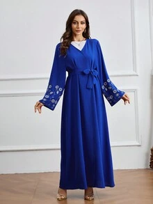 连衣裙女式春季时尚清新花卉刺绣长袖前开长袍伊斯兰服装腰带连衣裙长袍 Kafan