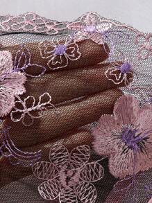 精致蕾丝刺绣网纱性感内衣套装（女士款） - 粉色 - 查看 2