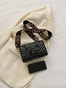 Women's Fashionable Wide Strap Acrylic Chain Small Square Crossbody Bag, Minimalist Design, Versatile For Work & Daily Use - Black - View 9