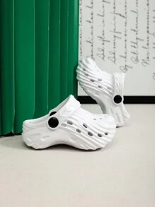 夏季EVA防撞轻便舒适休闲儿童镂空洞洞鞋