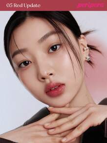 Peripera K-Beauty Water Bare 鏡面水光唇釉，玻璃感豐唇唇蜜，自然保濕，輕盈顯亮，長效持色，舒適不黏膩，口罩友善，不留白膜 - #05 Red Update - 查看 2