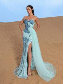 Faeriesty Haute Glamour Elegant Strapless Embroidered Gown With High Slit & Fitted Bodice - Perfect For Red Carpet Events, Gala Dinners, Weddings, And Luxury Cruises