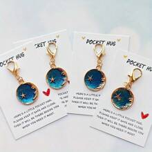 Móc khóa hình trăng lưỡi liềm và ngôi sao nhỏ xinh xắn kèm thiệp "Pocket Hug" - Lý tưởng cho sinh nhật, đám cưới, lễ tình nhân, lễ Phục sinh, ngày của mẹ và ngày của cha | Quà tặng lưu niệm móc khóa dễ thương - Nhiều màu - Xem 5