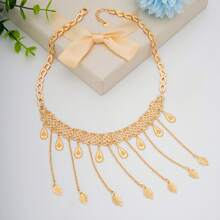 1 Vòng Cổ Khăn Quàng Cổ Nguyên Tố Vô Cực Hình Số 8, Chất Liệu Đồng Mạ Vàng 18K, Dây Xích Xương Đòn Nhiều Lớp, Trang Sức Vàng Sang Trọng Và Tuyệt Đẹp Cho Lễ Hội, Đám Cưới, Tiệc Trở Lại Trường Học, Quà Tặng Chúc Phúc Cho Người Yêu Và Bạn Thân, Thiết Kế Vòng Cổ Hình Tròn - Vàng - Xem 4