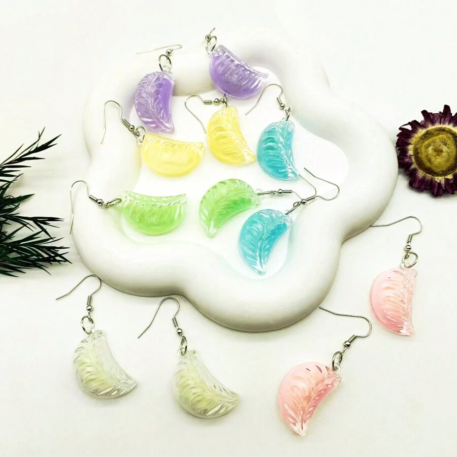 1 Pair Cute Creative Resin Dumpling Shaped Earrings, Novelty Food Design Pendant Earrings, Charming Youthful Earrings For Women, Suitable For Dress Up, Festivals, Parties